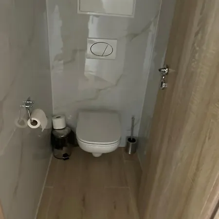 Majestic Old Town Апартаменты *